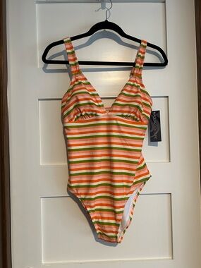 Aqua Couture Striped One Piece Swimsuit Size M New with tag